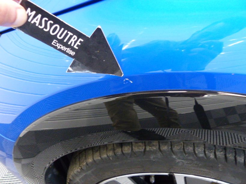 PEUGEOT 208 2019 - Photo n°2