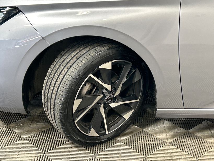 PEUGEOT 308 2023 - Photo n°8