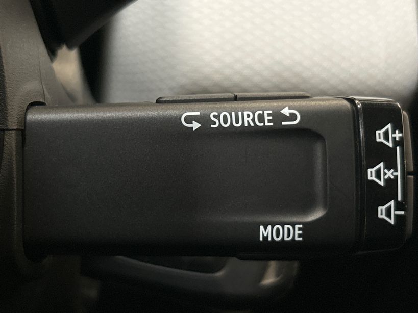 RENAULT CLIO V 2022 - Photo n°25