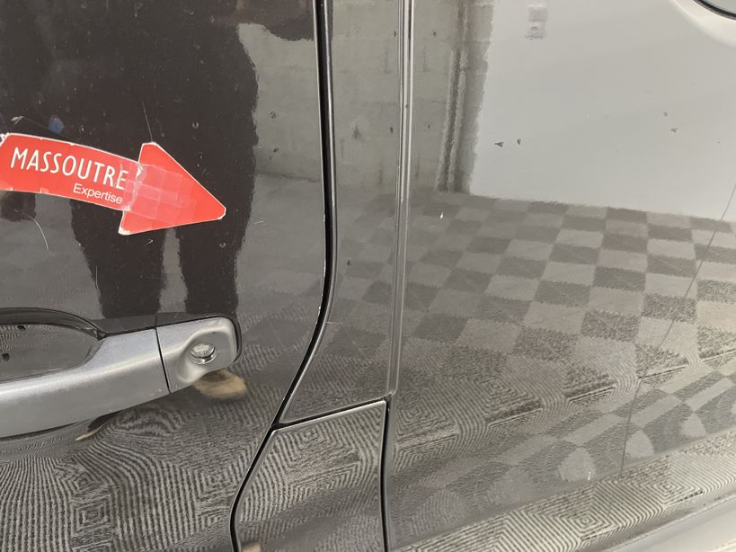 RENAULT TRAFIC COMBI 2017 - Photo n°33