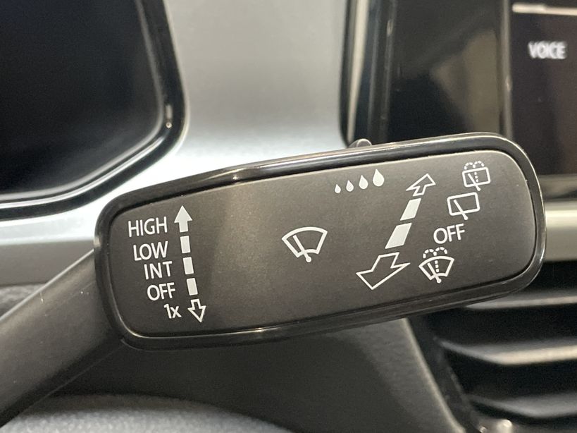 VOLKSWAGEN T ROC 2023 - Photo n°25