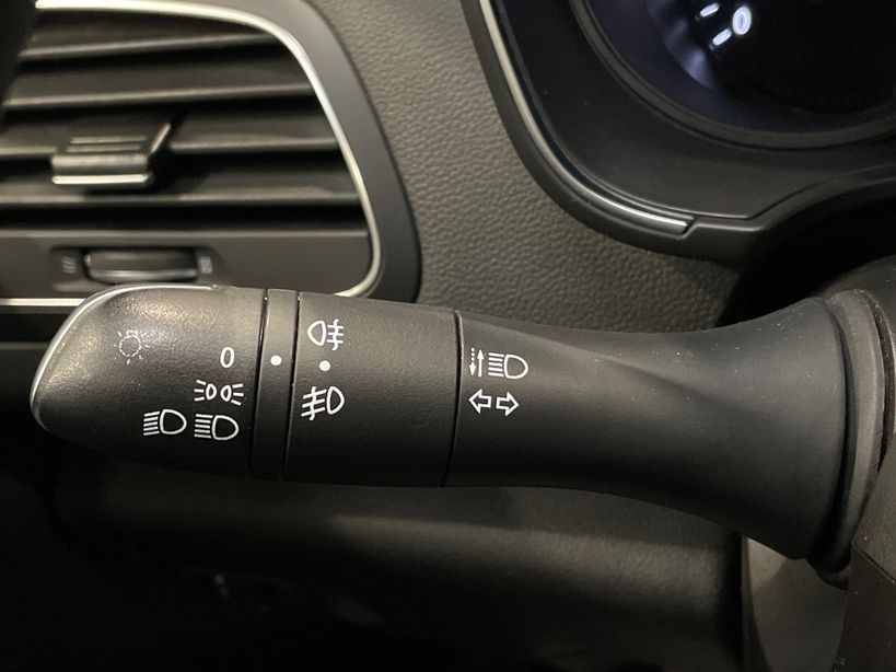 RENAULT MEGANE IV SOCIETE 2019 - Photo n°26