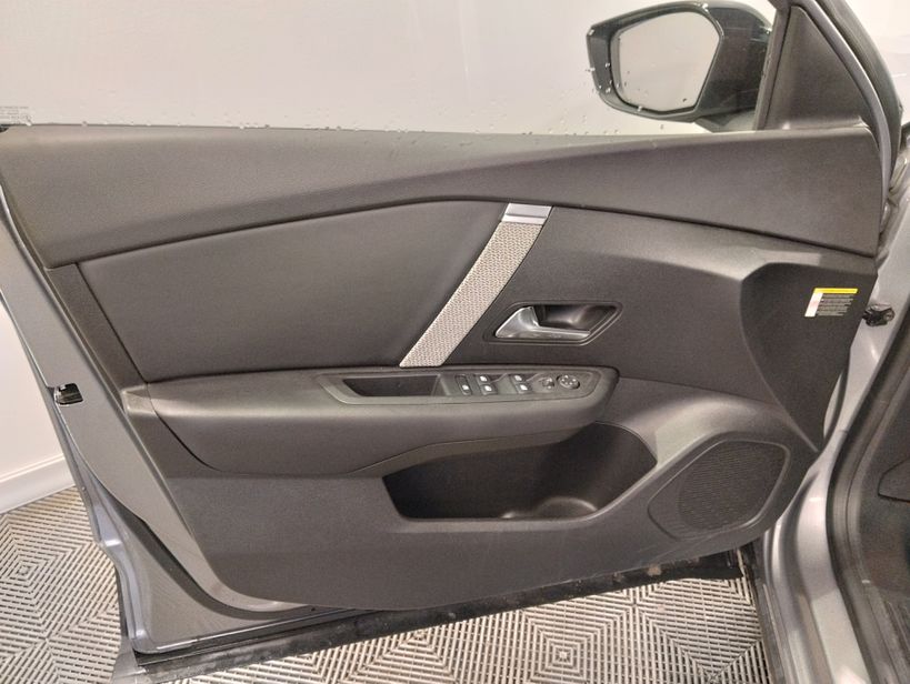 CITROEN C4 X 2023 - Photo n°14