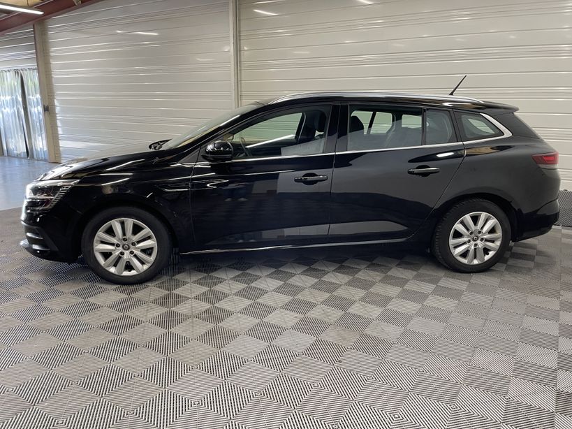 RENAULT MEGANE IV ESTATE 2021 - Photo n°4