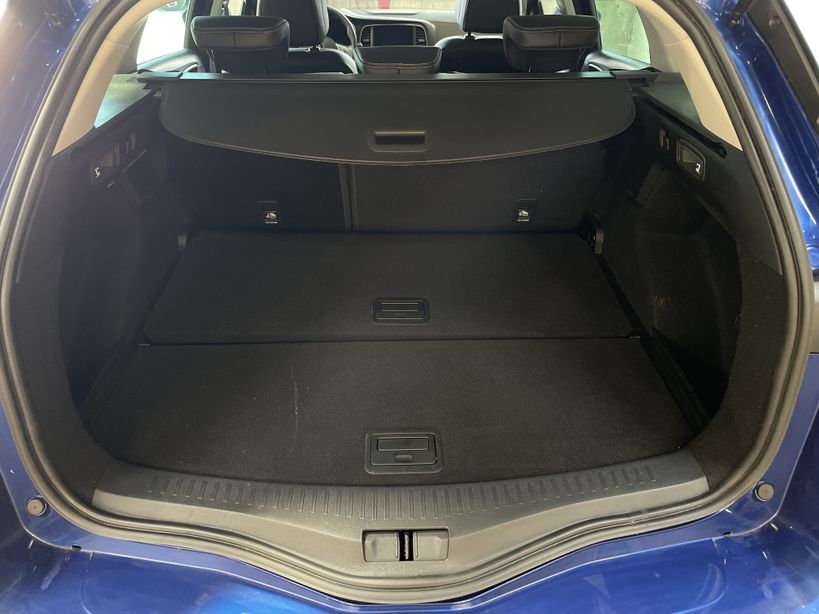 RENAULT MEGANE IV ESTATE 2022 - Photo n°51