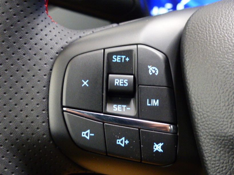 FORD KUGA 2022 - Photo n°13