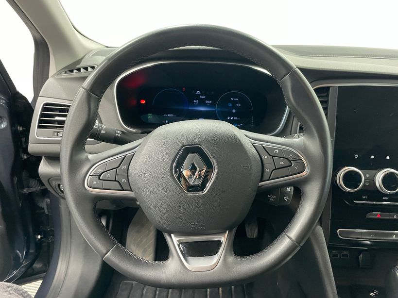 RENAULT MEGANE IV ESTATE 2021 - Photo n°10