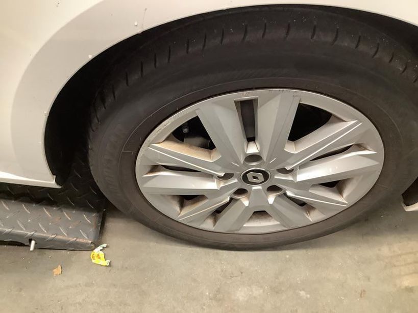 RENAULT MEGANE IV BERLINE 2022 - Photo n°1