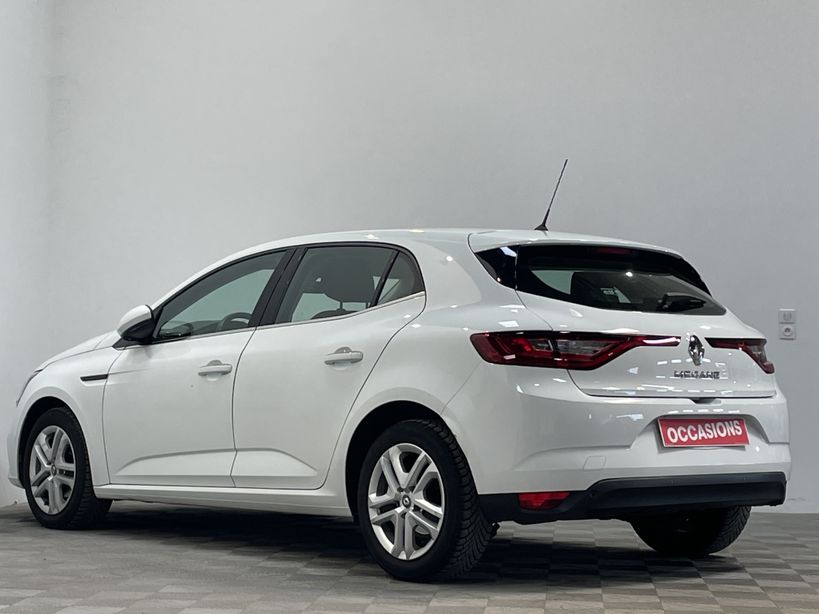 RENAULT MEGANE IV BERLINE BUSINESS 2019 - Photo n°4