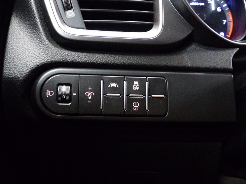 KIA XCEED 2020 - Photo n°16