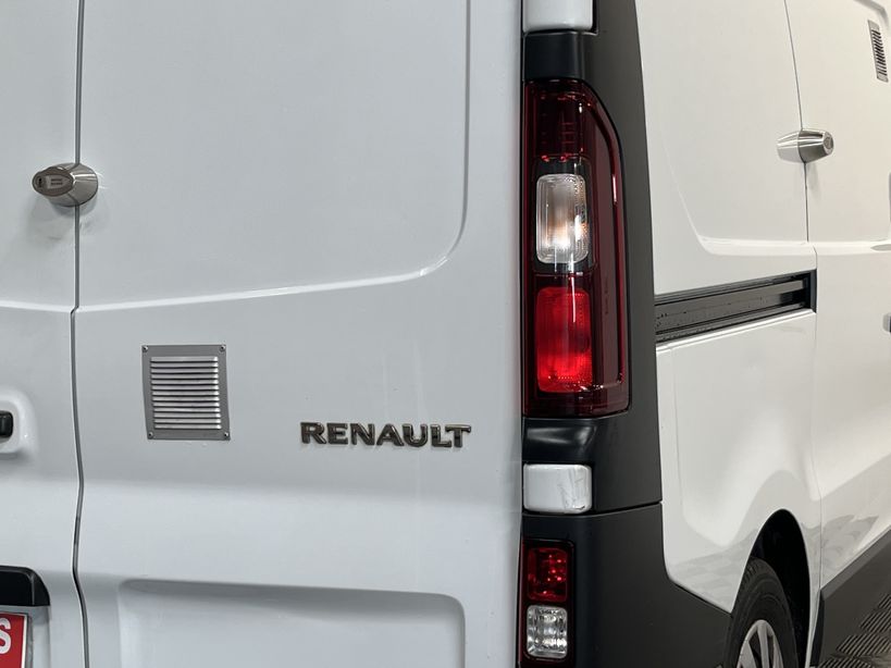 RENAULT TRAFIC FOURGON 2020 - Photo n°8