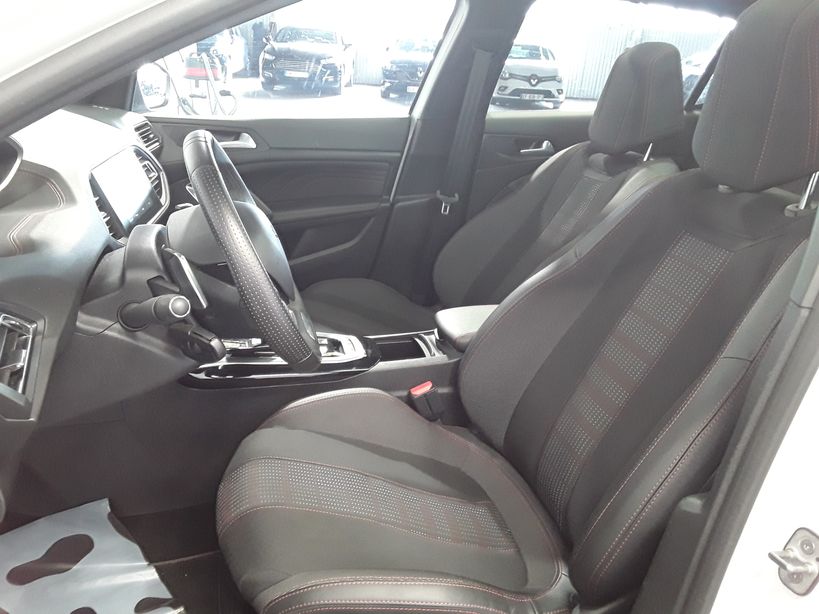 PEUGEOT 308 2019 - Photo n°6