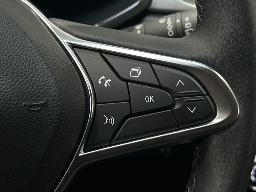 RENAULT CAPTUR 2022 - Photo n°25
