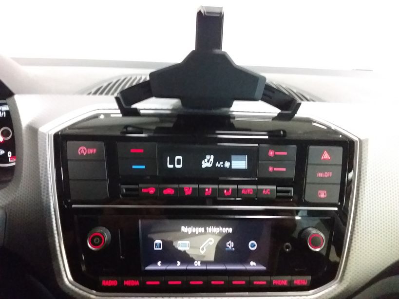 VOLKSWAGEN UP! 2.0 2022 - Photo n°19