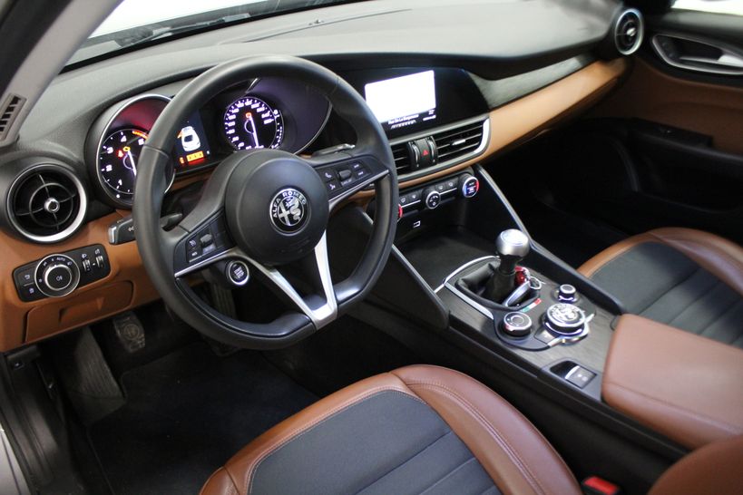 ALFA ROMEO GIULIA 2018 - Photo n°11
