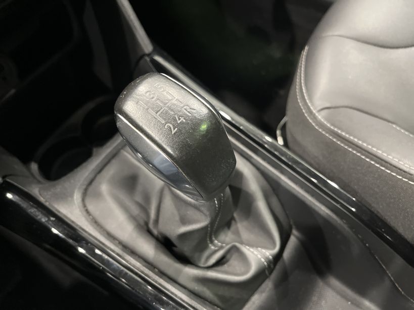 PEUGEOT 2008 2018 - Photo n°17