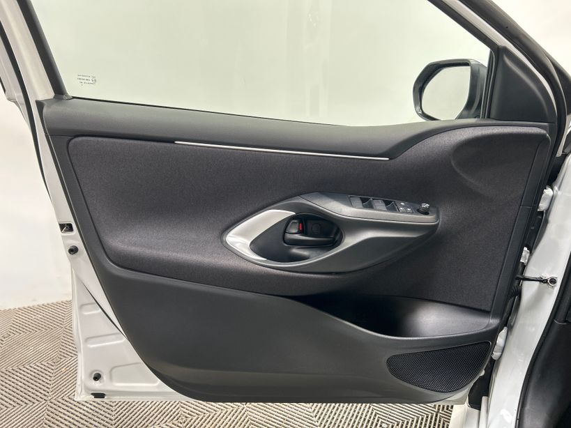 TOYOTA YARIS HYBRIDE MY22 2023 - Photo n°37