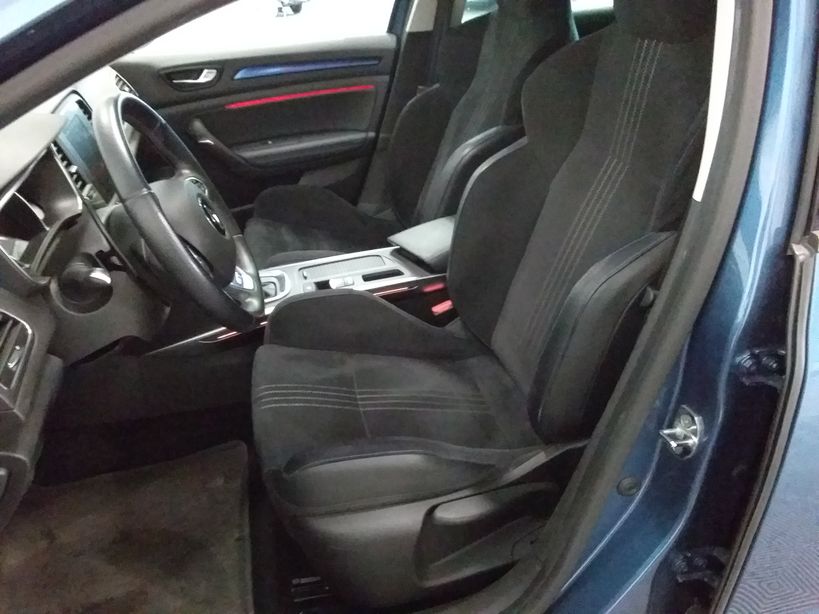 RENAULT MEGANE IV ESTATE 2016 - Photo n°13