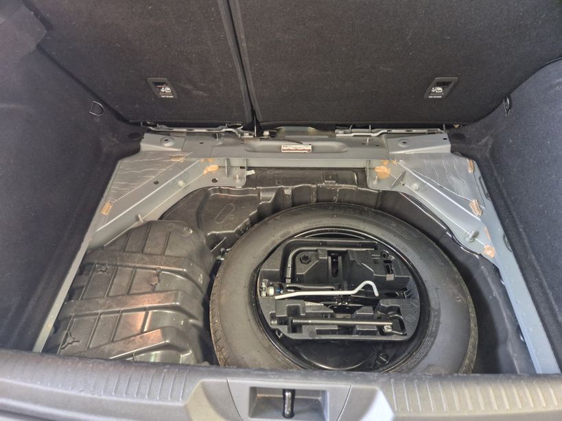 RENAULT MEGANE IV BERLINE 2023 - Photo n°18