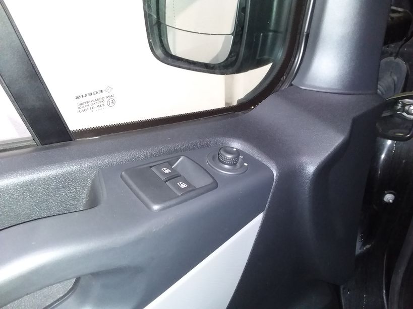 RENAULT TRAFIC COMBI 2017 - Photo n°11