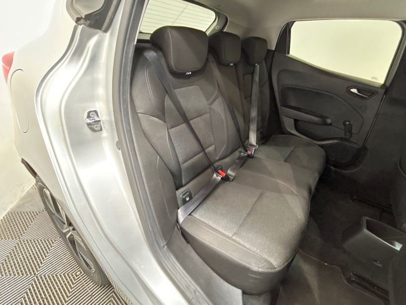 RENAULT CLIO V 2022 - Photo n°31