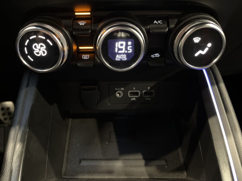 RENAULT CLIO V 2021 - Photo n°18