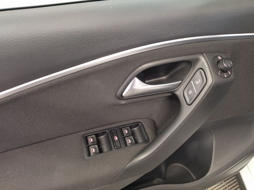 VOLKSWAGEN POLO 2016 - Photo n°22