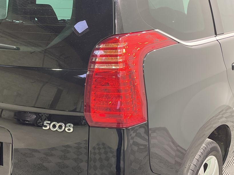 PEUGEOT 5008 2016 - Photo n°7