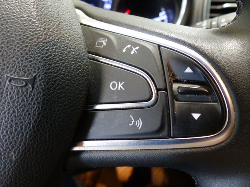 RENAULT SCENIC IV 2019 - Photo n°19