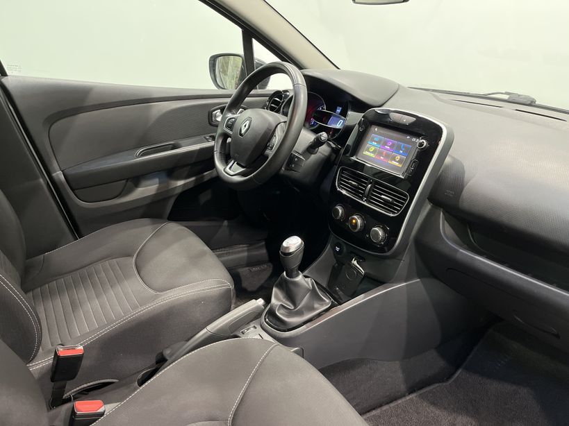 RENAULT CLIO IV 2018 - Photo n°19