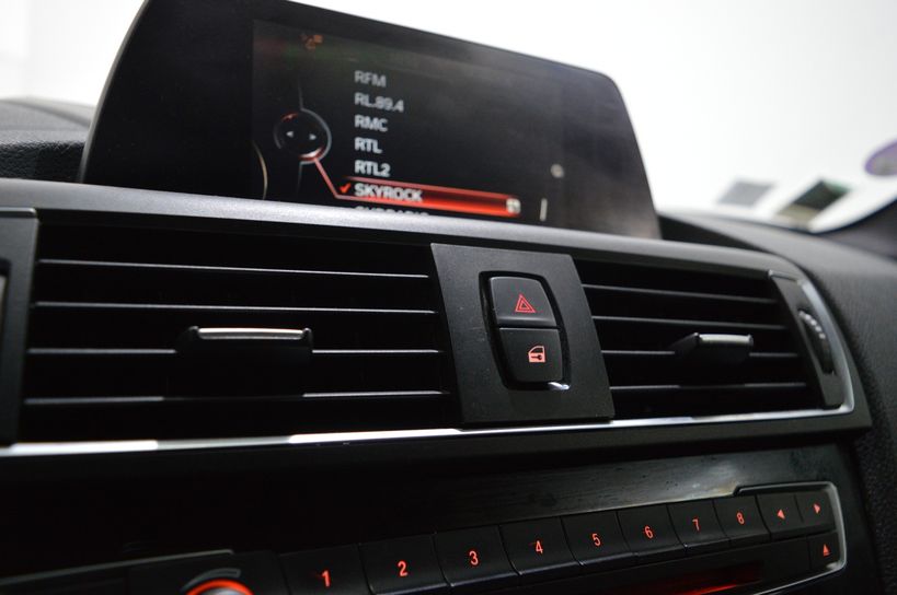 BMW SERIE 2 COUPE F22 2015 - Photo n°20