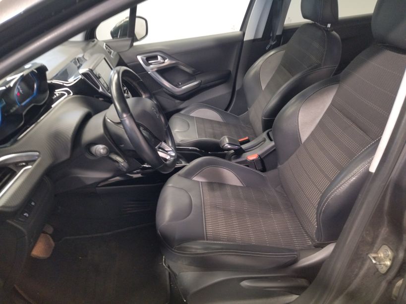 PEUGEOT 2008 2019 - Photo n°12