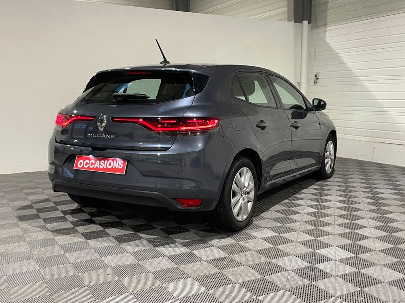 RENAULT MEGANE IV BERLINE 2022 - Photo n°5