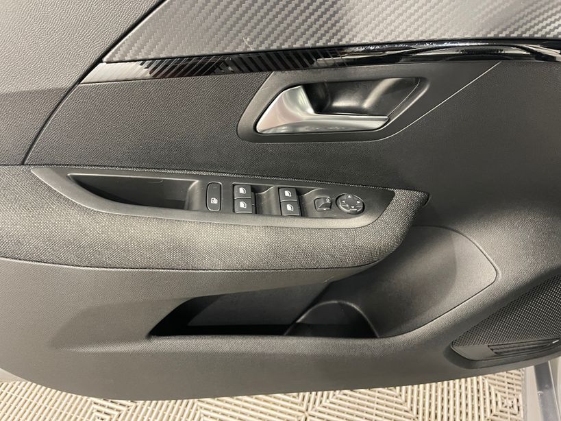 PEUGEOT 208 2025 - Photo n°13