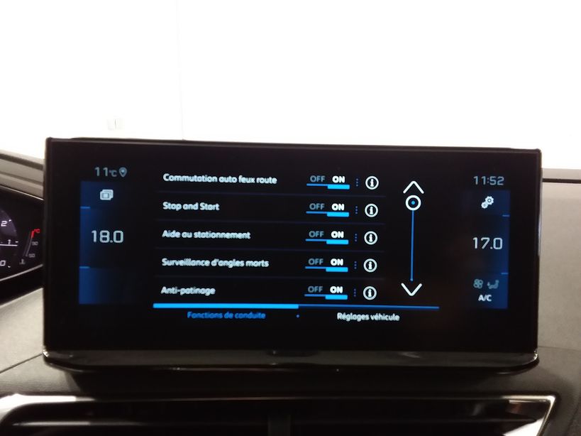 PEUGEOT 5008 2023 - Photo n°20
