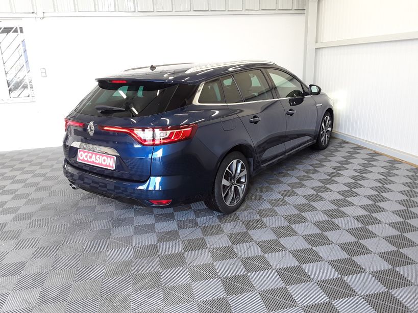 RENAULT MEGANE IV ESTATE 2017 - Photo n°4