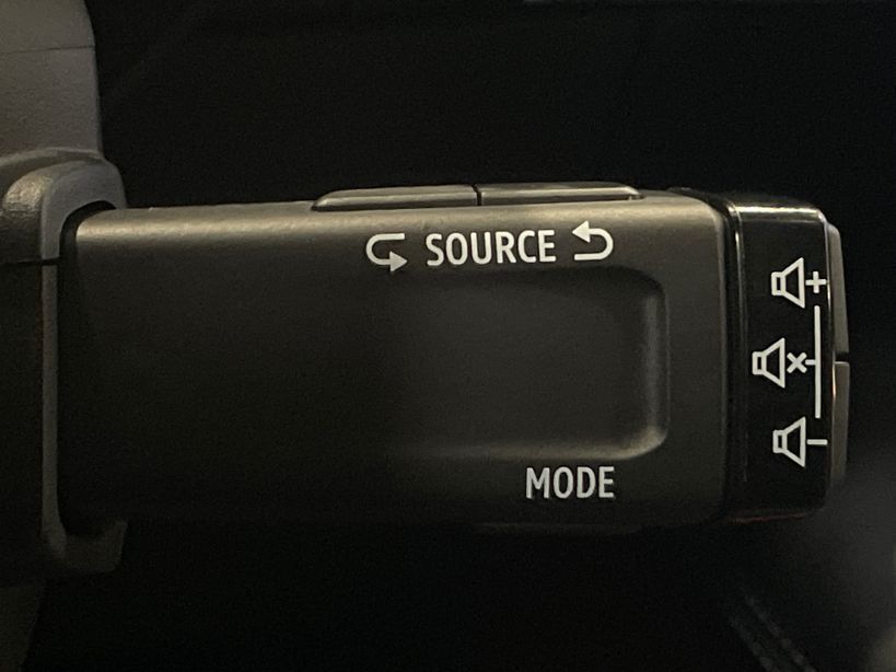 RENAULT MEGANE E TECH 2023 - Photo n°33