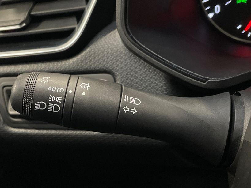 RENAULT CLIO V 2021 - Photo n°27