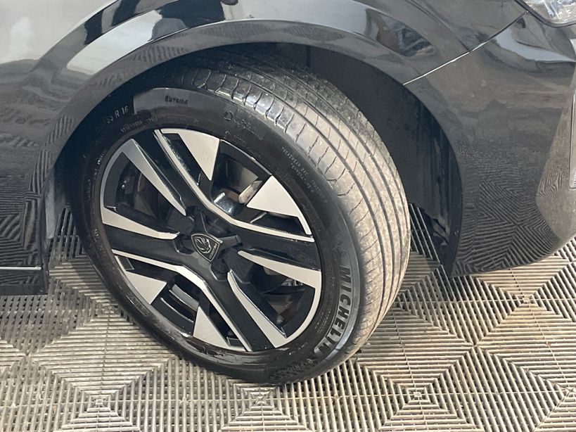 PEUGEOT 208 2025 - Photo n°8