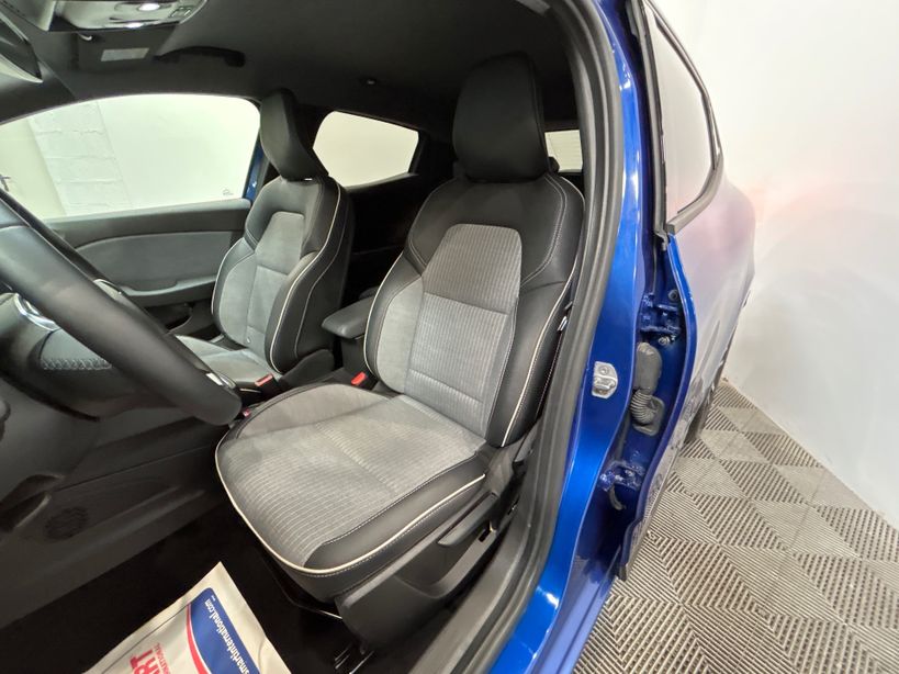 RENAULT CLIO V 2025 - Photo n°9