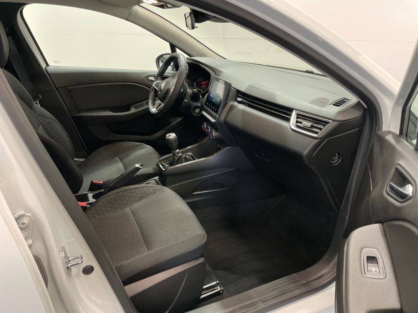 RENAULT CLIO V 2021 - Photo n°7