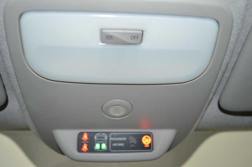 RENAULT TWINGO III 2015 - Photo n°21