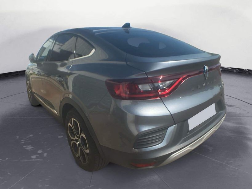 RENAULT ARKANA 2023 - Photo n°5