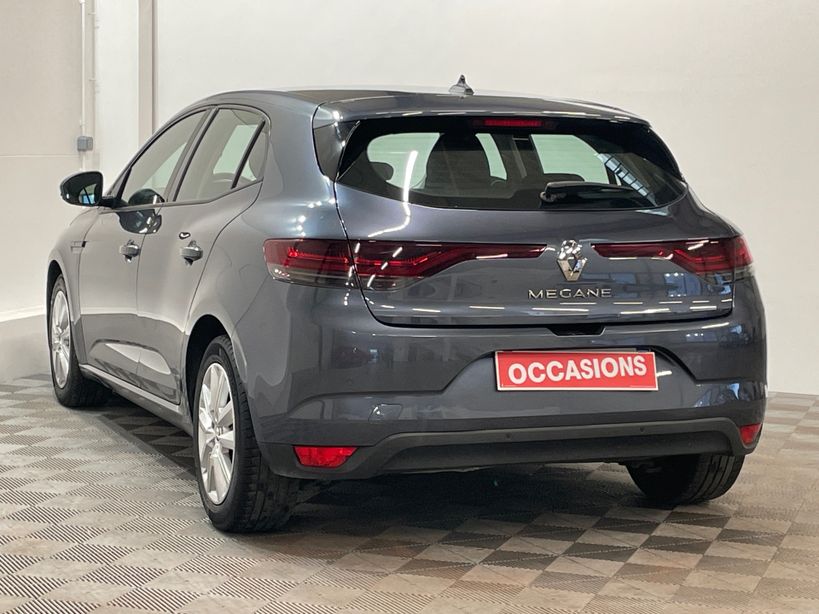 RENAULT MEGANE IV BERLINE 2023 - Photo n°6