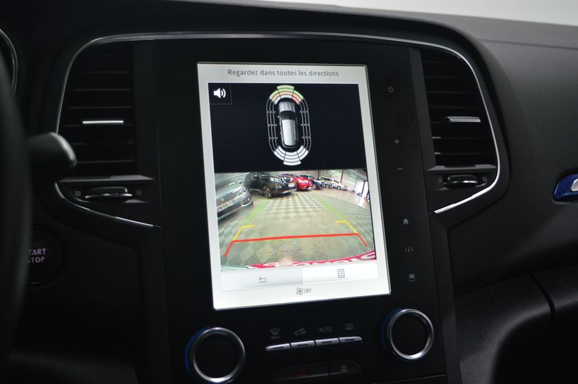 RENAULT MEGANE IV ESTATE 2019 - Photo n°6