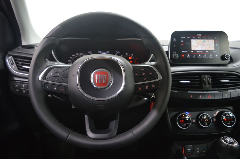 FIAT TIPO 5 PORTES 2017 - Photo n°11