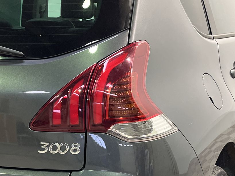 PEUGEOT 3008 2015 - Photo n°7