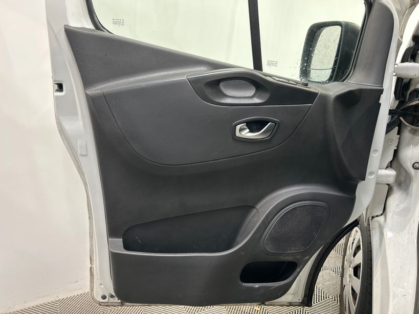 RENAULT TRAFIC FOURGON 2021 - Photo n°27