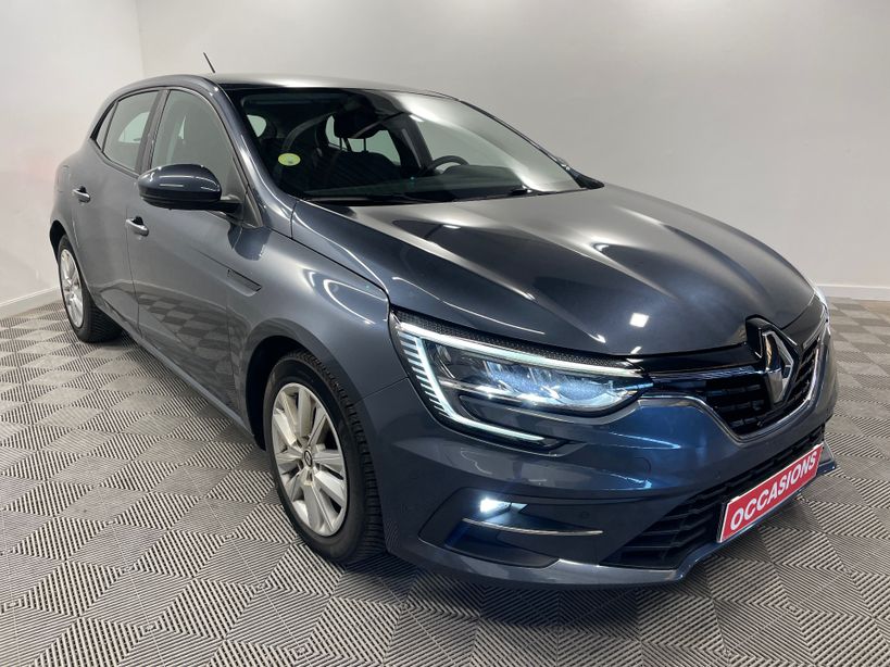 RENAULT MEGANE IV BERLINE 2022 - Photo n°3