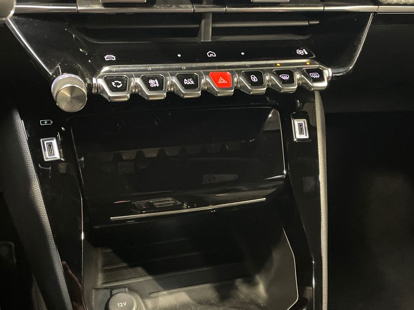 PEUGEOT 2008 2024 - Photo n°17